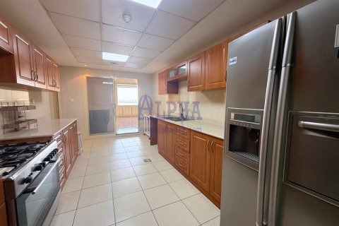 آپارتمان برای فروش در  Al Hamra Village، Ras Al Khaimah، امارات متحده عربی  2 خوابه ، 117.3 متر مربع ، شماره 709469 - تصویر 9
