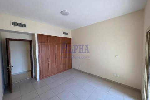 Apartment in Al Hamra Village, Ras Al Khaimah, UAE 3 bedrooms, 223 sq.m. № 709468 - photo 6