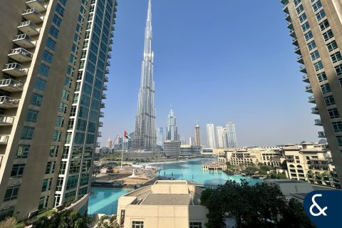 Lägenhet till försäljning i Downtown Dubai (Downtown Burj Dubai), Dubai, UAE 3 sovrum, 171 kvm Nr. 671247 - fotografi 1