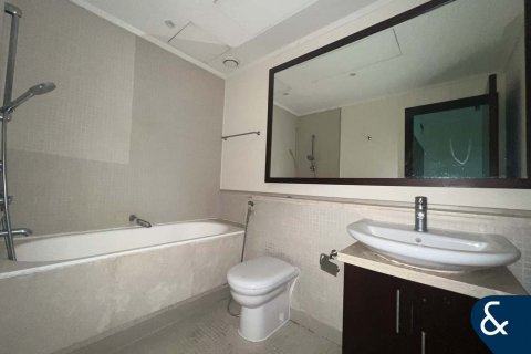 Lägenhet till försäljning i Dubai Marina, Dubai, UAE 1 sovrum, 89 kvm Nr. 671242 - fotografi 8