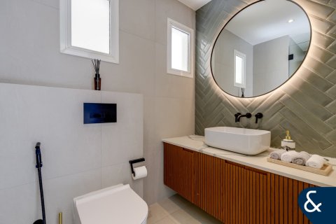 ویلا برای فروش در  The Lakes، Dubai، امارات متحده عربی  6 خوابه ، 692 متر مربع ، شماره 671244 - تصویر 9