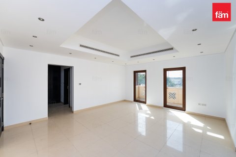 Vila v Al Furjan, Dubai, SAE 6 spální, 875 m2 č. 698838 - Fotografia 19