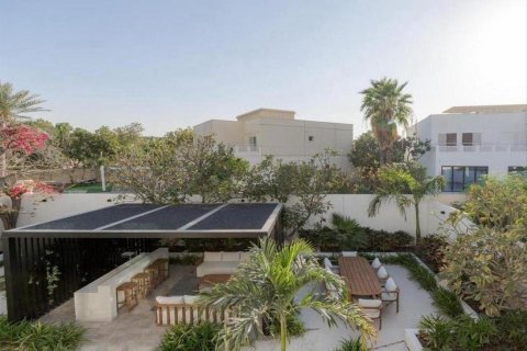 Vilă de vânzare în Meadows, Dubai, EAU 5 dormitoare, 604 mp.  №646330 - poză 13