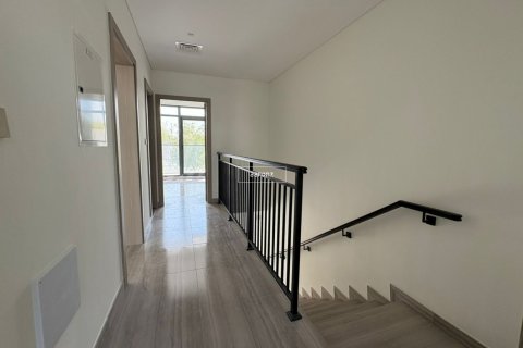Townhouse in Dubai, UAE 3 bedrooms, 150.3 sq.m. № 624208 - photo 4