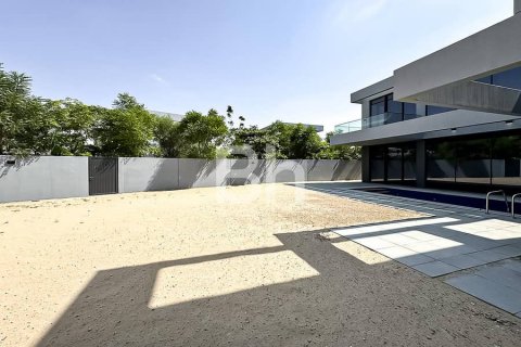 Снять в аренду виллу в Tilal City, Шарджа, ОАЭ 5 спален, 517м2, № 614576 - фото 4