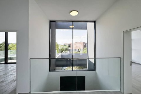Снять в аренду виллу в Tilal City, Шарджа, ОАЭ 5 спален, 517м2, № 614576 - фото 17