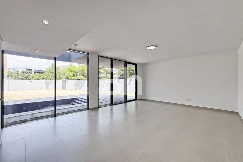 Снять в аренду виллу в Tilal City, Шарджа, ОАЭ 5 спален, 517м2, № 614576 - фото 13