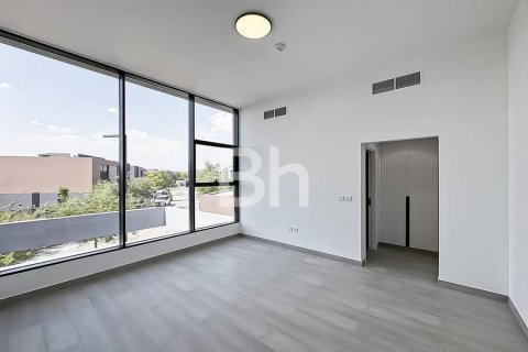 Снять в аренду виллу в Tilal City, Шарджа, ОАЭ 5 спален, 517м2, № 614576 - фото 20