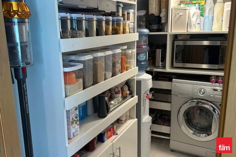 Üürile anda ridamaja asukohaga Dubai, AÜE: 4 magamistoaga, 230 m² Nr 715588 - pilt 10