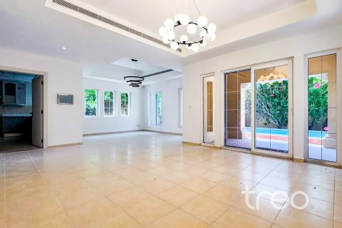 Зняти в оренду віллу в Арабиан Ранчес, Дубай, ОАЕ 4 спальні, 360.84м2, № 733469 - фото 7