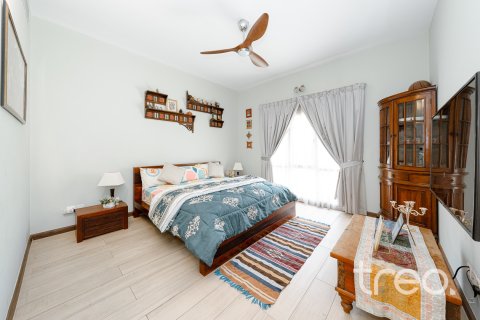 Villa en alquiler en Meadows, Dubai, EAU 4 dormitorios, 332.41 m2 № 733467 - foto 12