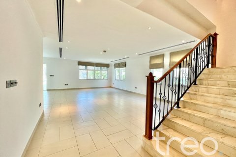 Villa à louer à Jumeirah Park, Dubai, EAU 4 chambres, 738.11 m2 № 733466 - photo 14