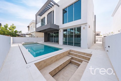 Villa asukohaga Jumeirah Park, Dubai, AÜE: 5 magamistoaga, 390.19 m² Nr 733069