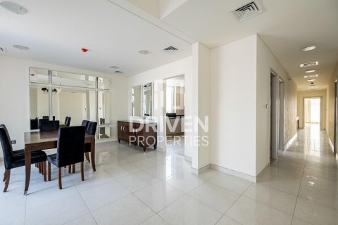 Střešní byt v Meydan, Dubai, SAE 3 ložnice, 383 m² Č.: 603124 - fotografie 28