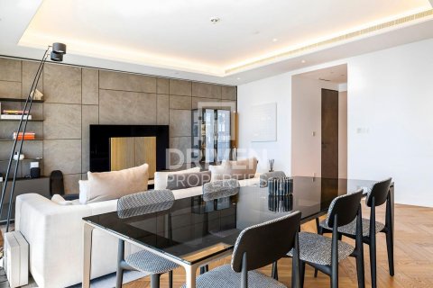 Müüa korter asukohaga Downtown Dubai (Downtown Burj Dubai), Dubai, AÜE: 3 magamistoaga, 188 m² Nr 602960 - pilt 3