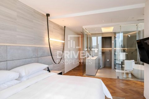 Müüa korter asukohaga Downtown Dubai (Downtown Burj Dubai), Dubai, AÜE: 3 magamistoaga, 188 m² Nr 602960 - pilt 18