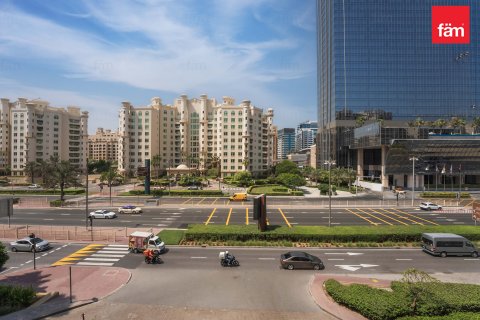 Apartament de închiriat în Palm Jumeirah, Dubai, EAU 3 dormitoare, 205 mp.  №753326 - poză 10