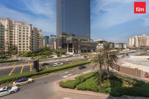 Apartament de închiriat în Palm Jumeirah, Dubai, EAU 3 dormitoare, 205 mp.  №753326 - poză 11