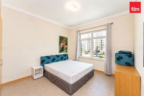 Apartament de închiriat în Palm Jumeirah, Dubai, EAU 3 dormitoare, 205 mp.  №753326 - poză 12