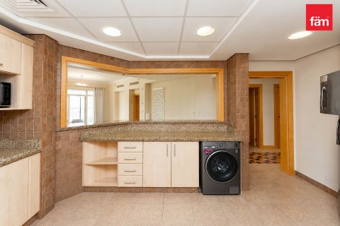 Apartament de închiriat în Palm Jumeirah, Dubai, EAU 3 dormitoare, 205 mp.  №753326 - poză 23