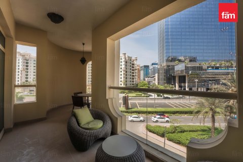 Apartament de închiriat în Palm Jumeirah, Dubai, EAU 3 dormitoare, 205 mp.  №753326 - poză 8