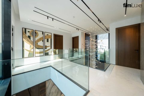 וילה להשכרה ב Dubai, איחוד האמירויות  5 חדרי שינה, 690.4 מ"ר, מספר 691435 - תמונה 24