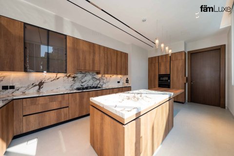 וילה להשכרה ב Dubai, איחוד האמירויות  5 חדרי שינה, 690.4 מ"ר, מספר 691435 - תמונה 9