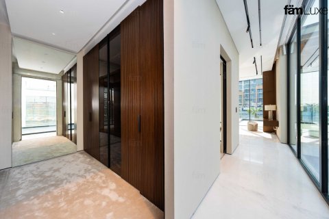 וילה להשכרה ב Dubai, איחוד האמירויות  5 חדרי שינה, 690.4 מ"ר, מספר 691435 - תמונה 28