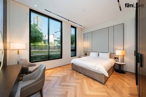 וילה להשכרה ב Dubai, איחוד האמירויות  5 חדרי שינה, 690.4 מ"ר, מספר 691435 - תמונה 11