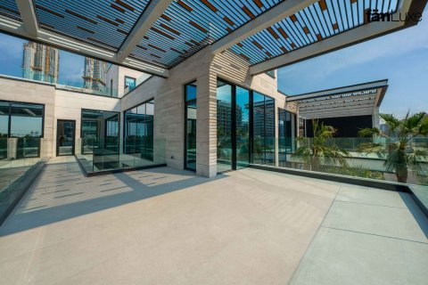 וילה להשכרה ב Dubai, איחוד האמירויות  5 חדרי שינה, 690.4 מ"ר, מספר 691435 - תמונה 29