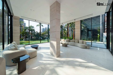 וילה להשכרה ב Dubai, איחוד האמירויות  5 חדרי שינה, 690.4 מ"ר, מספר 691435 - תמונה 3