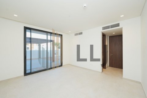 Vilë në Saadiyat Island, Abu Dhabi, Emiratet e Bashkuara Arabe 5 dhoma gjumi, 685.7 m2. № 548993 - Foto 14