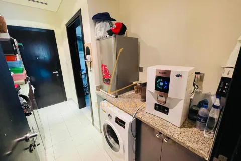 Vilă de închiriat în Jumeirah Village Circle, Dubai, EAU 3 dormitoare, 729 mp. №660963 - poză 8