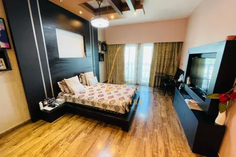 Vilă de închiriat în Jumeirah Village Circle, Dubai, EAU 3 dormitoare, 729 mp. №660963 - poză 13