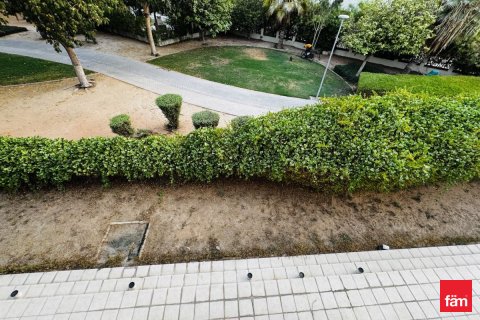 Villa in Al Furjan, Dubai, UAE 3 bedrooms, 600 sq.m. № 622460 - photo 7