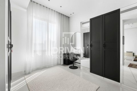 Vila u gradu Umm Al Sheif, Dubai, UAE 7 spavaće sobe, 929.03 m2 Br. 764883 - Slika 11