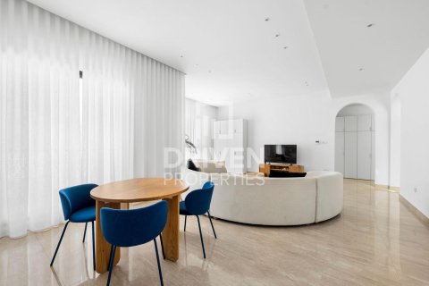 Vila u gradu Umm Al Sheif, Dubai, UAE 7 spavaće sobe, 929.03 m2 Br. 764883 - Slika 8