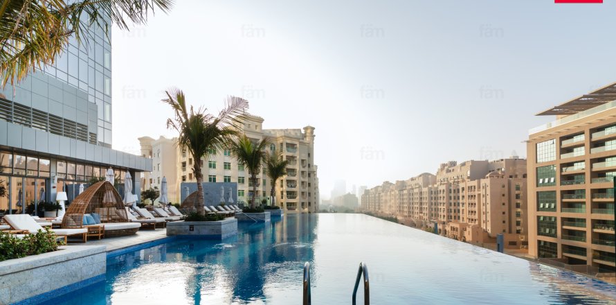 Appartement à Palm Jumeirah, Dubai, EAU: 1 chambre, 103 m2 № 689324