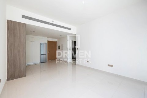 Apartment til salg i Dubai Harbour, Dubai, UAE 1 soveværelse, 69.03 kvm № 756017 - foto 2