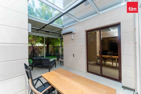 Városi lakóépület itt: Dubai, EAE, 4 hálószoba, 312.2 m², azonosító: 655855 - fénykép 25