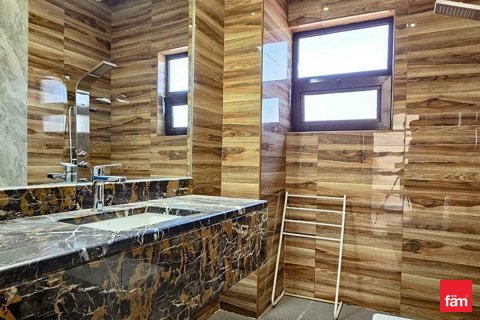 Villa til leie i Dubai, Emiratene 4 soverom, 1356.4 kvm Nr. 655857 - Foto 18