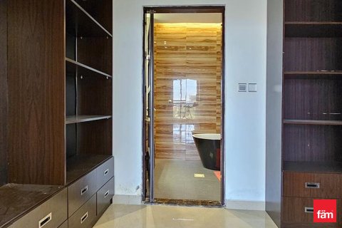 Villa til leie i Dubai, Emiratene 4 soverom, 1356.4 kvm Nr. 655857 - Foto 17