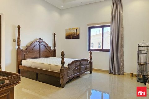 Villa til leie i Dubai, Emiratene 4 soverom, 1356.4 kvm Nr. 655857 - Foto 14