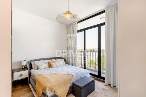 Villa in Motor City, Dubai, UAE 3 bedrooms, 252 sq.m. № 602269 - photo 12