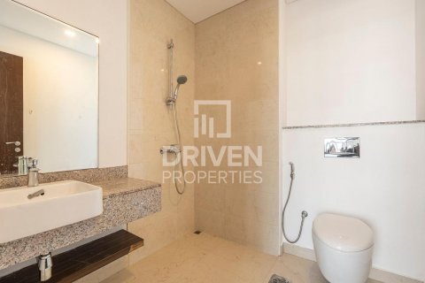 Villa in Motor City, Dubai, UAE 3 bedrooms, 252 sq.m. № 602268 - photo 12