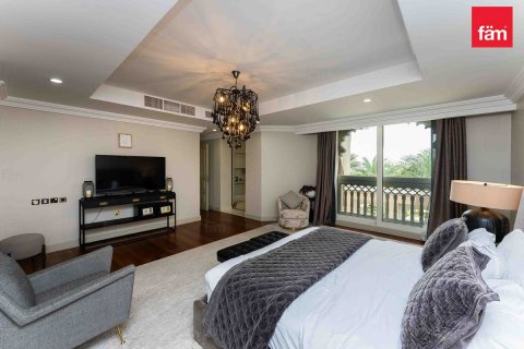 Vila di Palm Jumeirah, Dubai, UAE 5 bilik tidur, 540.4 meter persegi № 596101 - foto 10