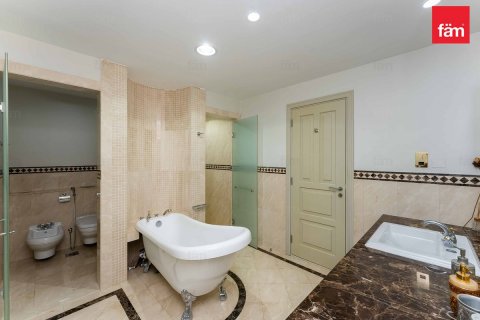 Vila di Palm Jumeirah, Dubai, UAE 5 bilik tidur, 540.4 meter persegi № 596101 - foto 26