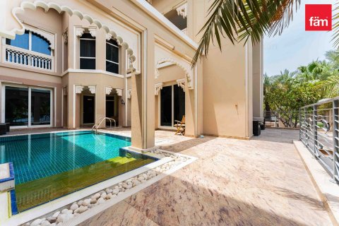 Vila di Palm Jumeirah, Dubai, UAE 5 bilik tidur, 540.4 meter persegi № 596101 - foto 16