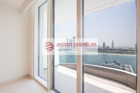 Apartmen di Dubai Harbour, Dubai, UAE 2 bilik tidur, 106 meter persegi № 695612 - foto 11