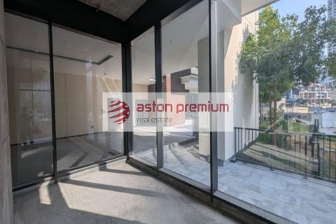 Dyqan në Business Bay, Dubai, Emiratet e Bashkuara Arabe 65 m2. № 695611 - Foto 4